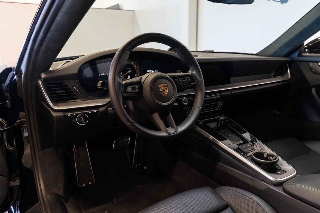 2025 Porsche 992 Turbo - Image 2 of 21