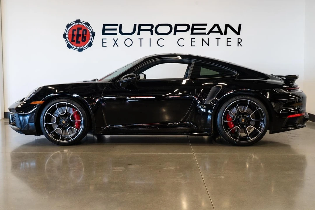 2025 Porsche 992 Turbo - Image 15 of 21