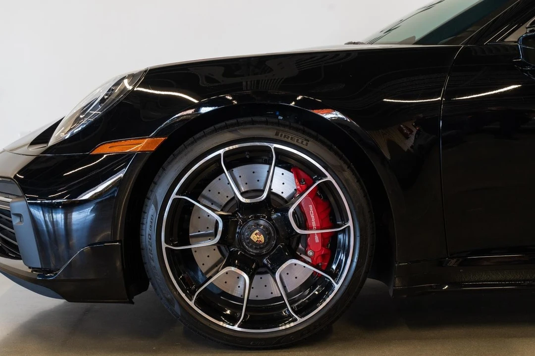 2025 Porsche 992 Turbo - Image 16 of 21