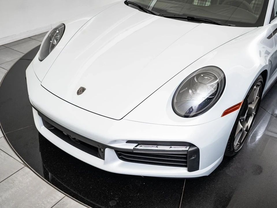2025 Porsche 992 Turbo - Image 17 of 21