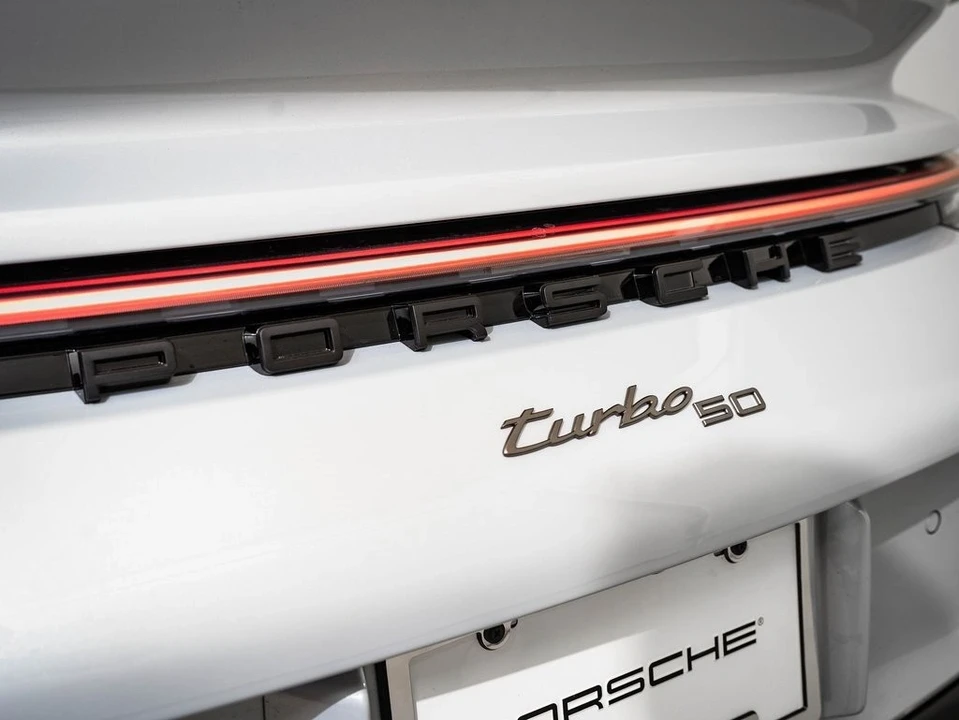 2025 Porsche 992 Turbo - Image 19 of 21