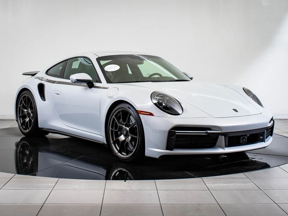 2025 Porsche 992 Turbo - Image 10 of 21