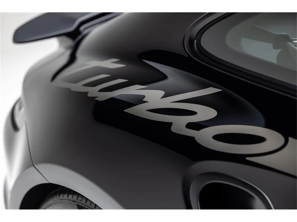 2025 Porsche 992 Turbo - Image 30 of 31