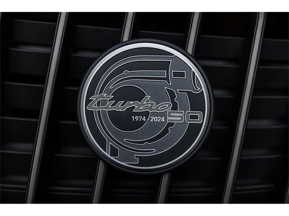 2025 Porsche 992 Turbo - Image 28 of 31