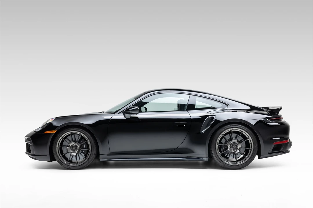 2025 Porsche 992 Turbo - Image 9 of 31