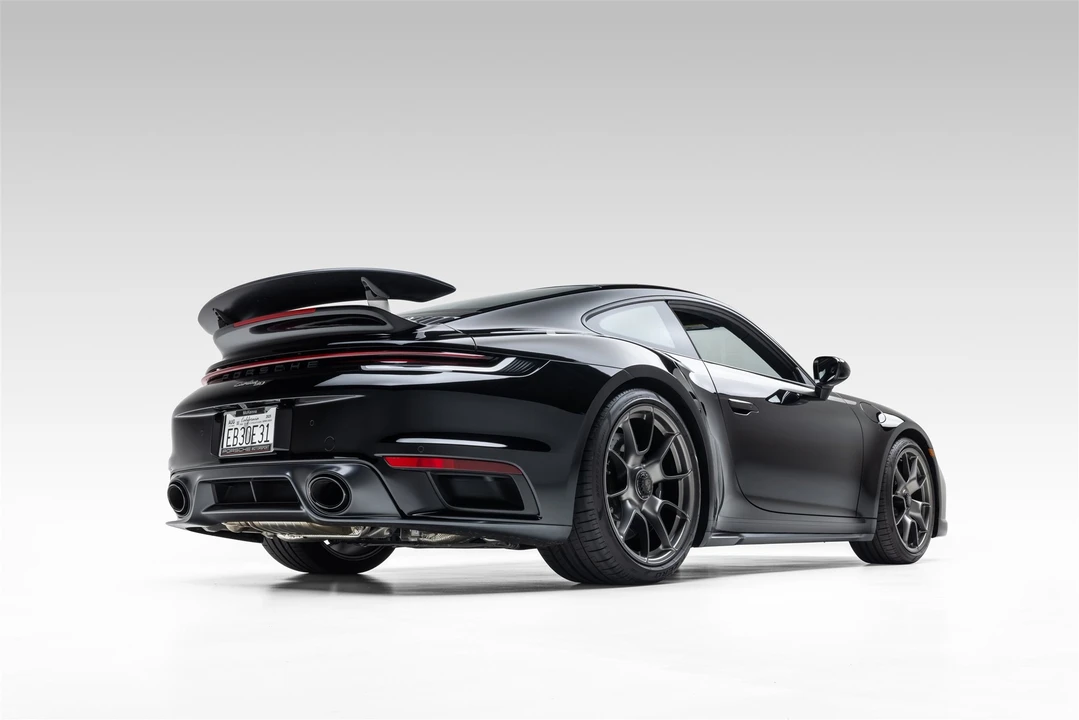 2025 Porsche 992 Turbo - Image 24 of 31