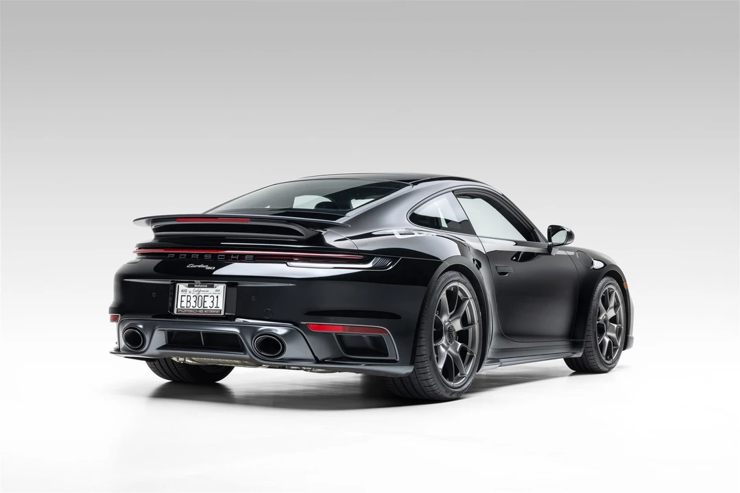 2025 Porsche 992 Turbo - Image 12 of 31