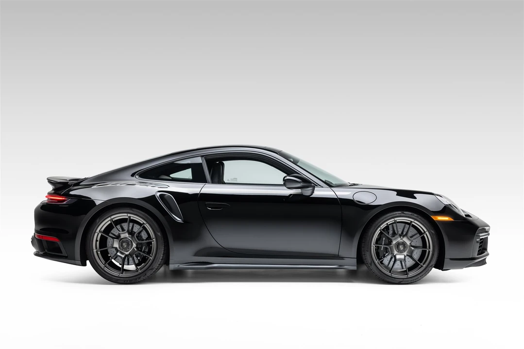2025 Porsche 992 Turbo - Image 7 of 31