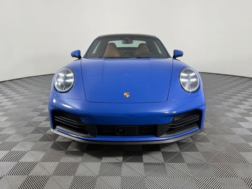 2025 Porsche 992 Carrera - Image 7 of 7