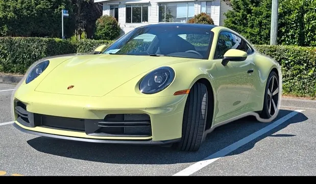 2025 Porsche 911 Carrera