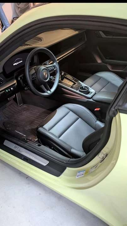 2025 Porsche 992 Carrera - Image 11 of 13