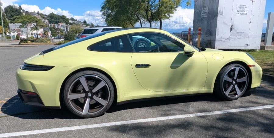 2025 Porsche 992 Carrera - Image 5 of 13