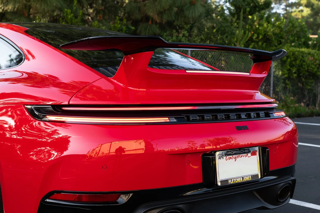 2025 Porsche 911 - Image 28 of 31