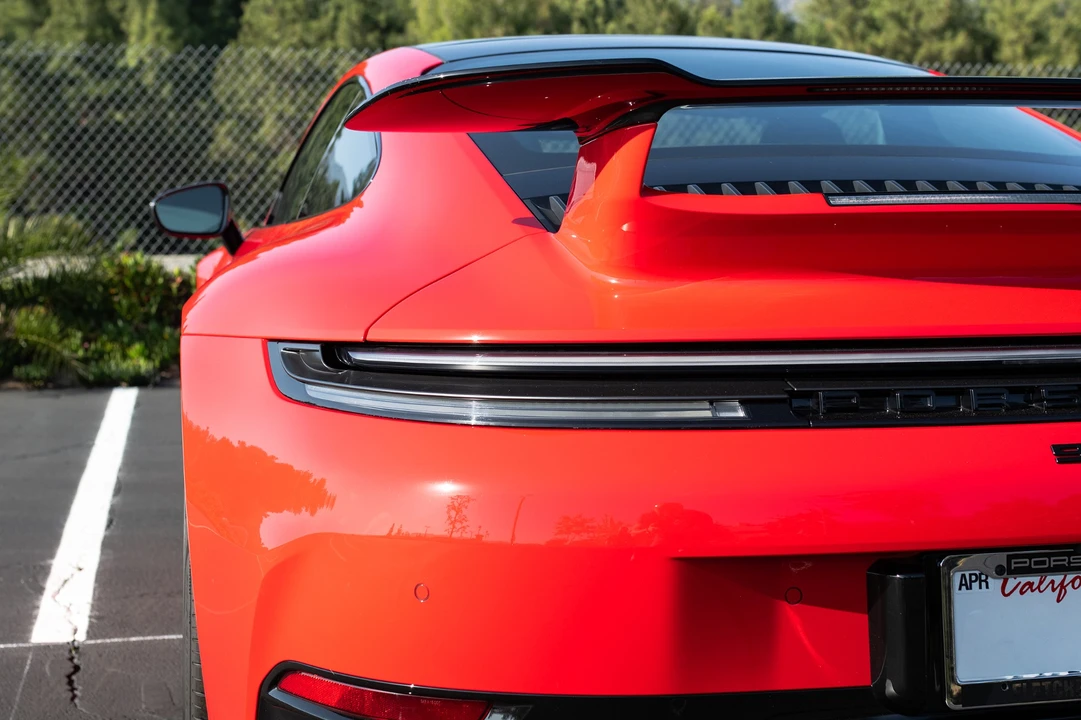 2025 Porsche 911 - Image 21 of 31