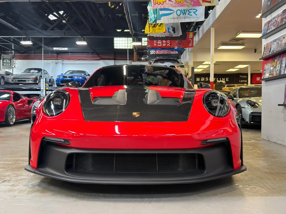 2025 Porsche 992 Carrera - Image 2 of 28