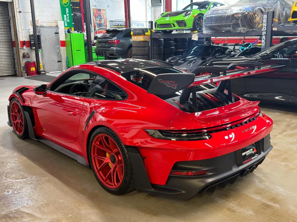 2025 Porsche 992 Carrera - Image 10 of 28