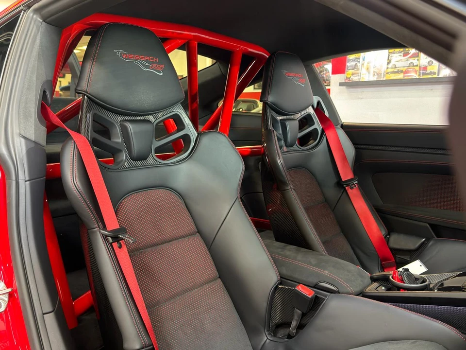 2025 Porsche 992 Carrera - Image 27 of 28