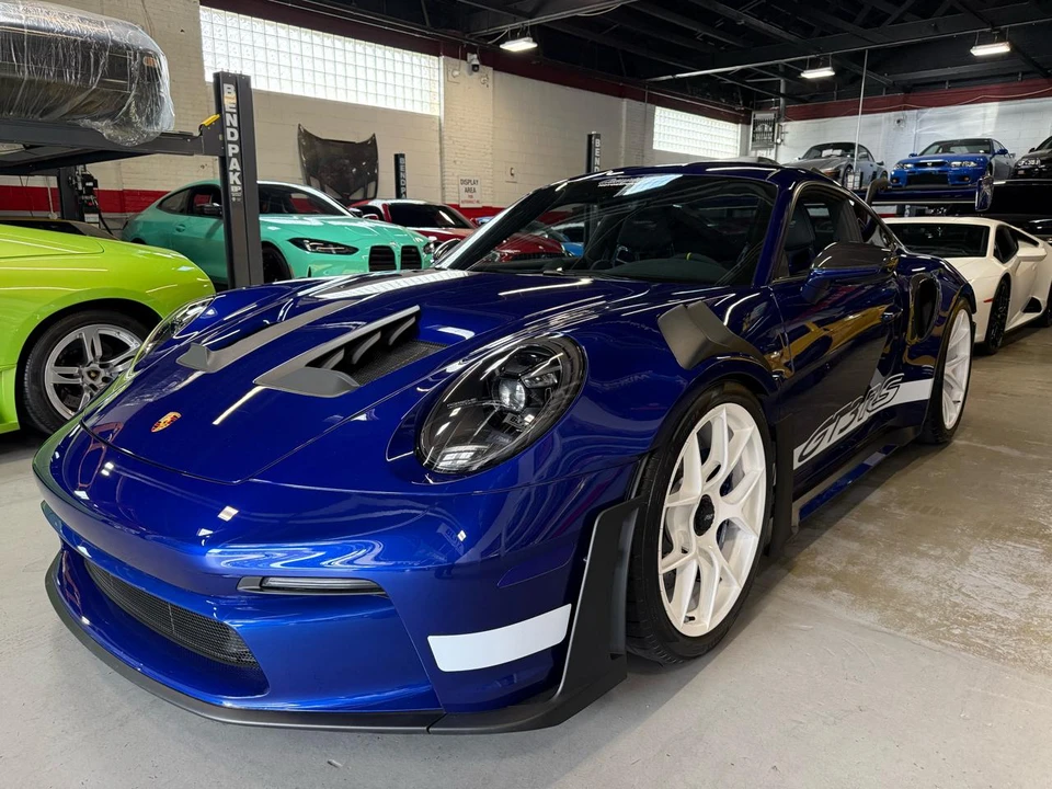 2025 Porsche 911 - Image 13 of 25