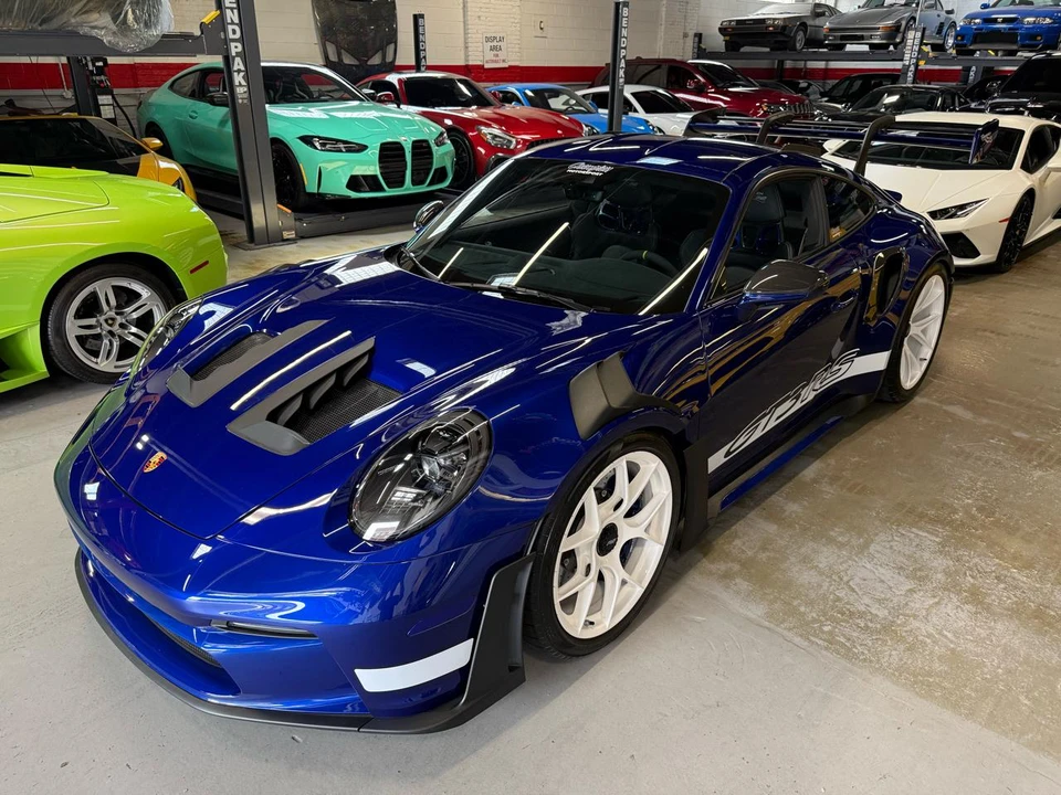 2025 Porsche 911 - Image 19 of 25