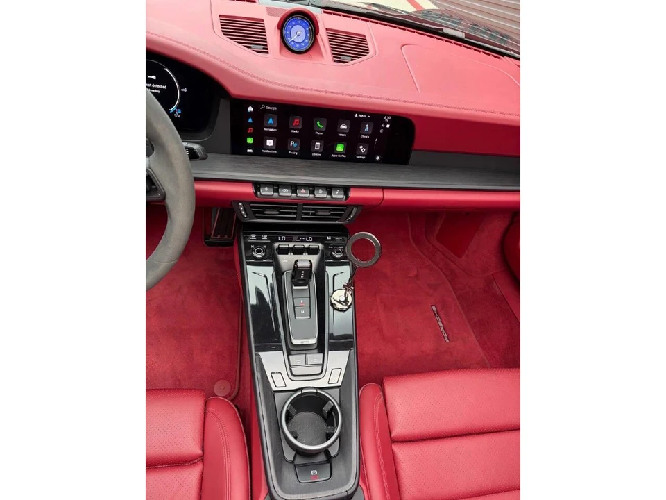 2025 Porsche 992 Carrera - Image 13 of 18