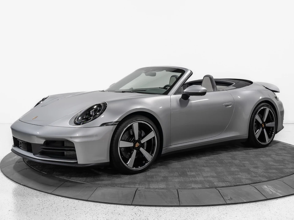 2025 Porsche 911 - Image 3 of 31