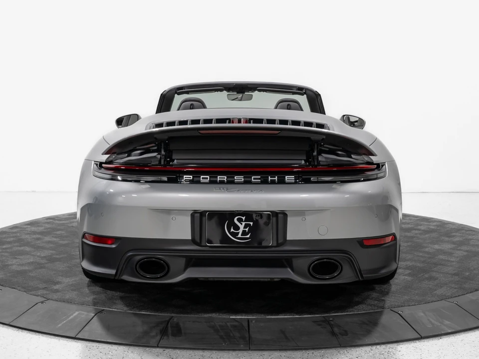 2025 Porsche 911 - Image 7 of 31