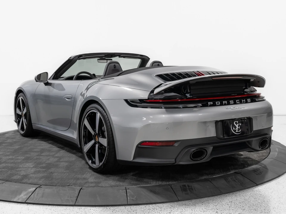 2025 Porsche 911 - Image 6 of 31
