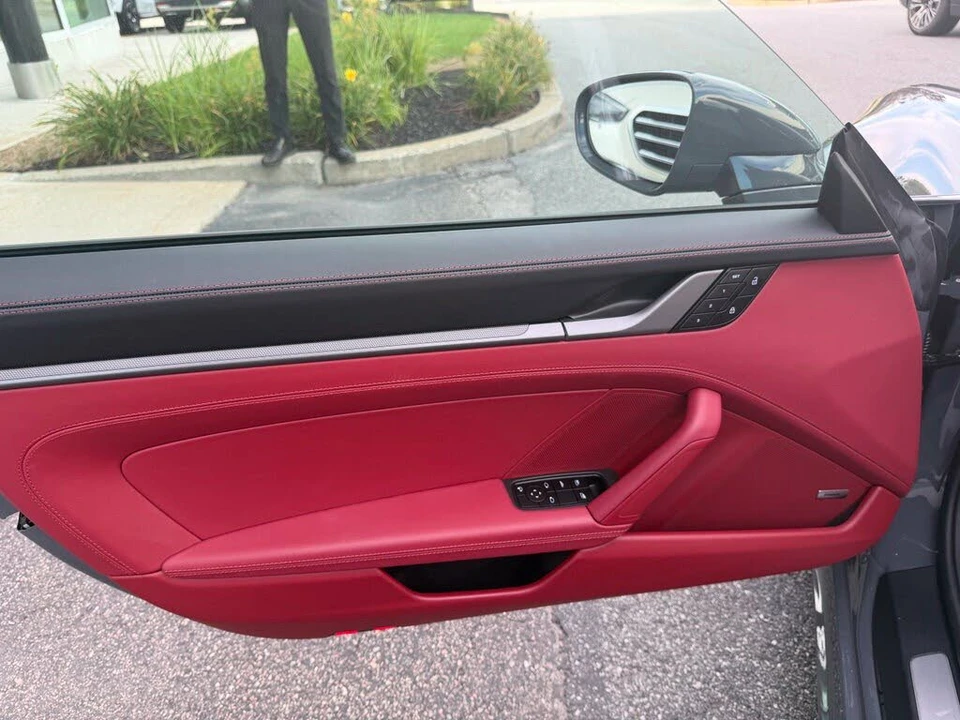 2025 Porsche 992 Carrera - Image 14 of 15