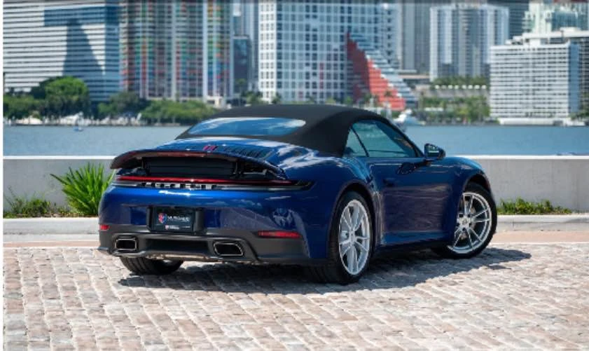 2025 Porsche 992 Carrera - Image 2 of 15