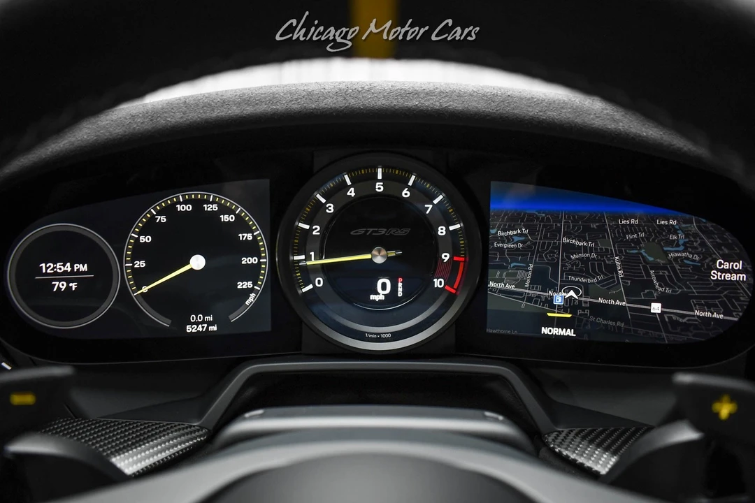 2025 Porsche 992 Carrera - Image 12 of 31