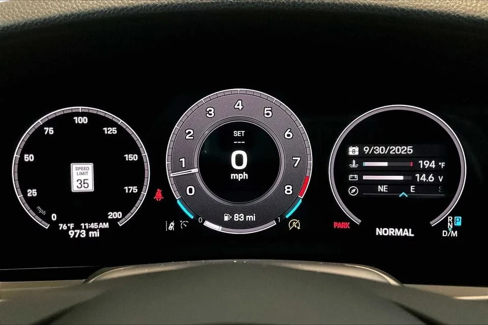 2025 Porsche 992 Carrera - Image 18 of 20