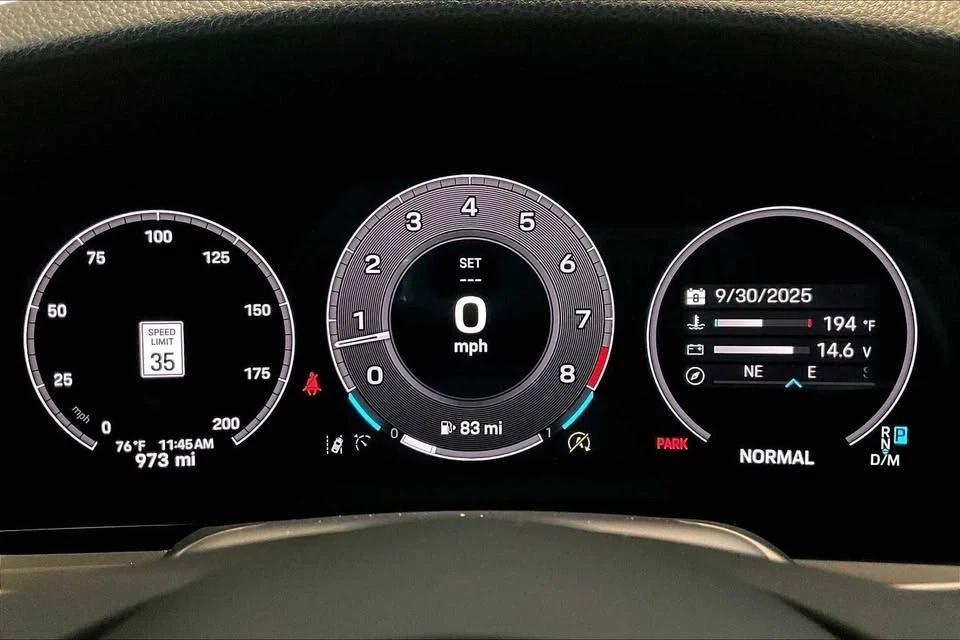 2025 Porsche 992 Carrera - Image 18 of 20