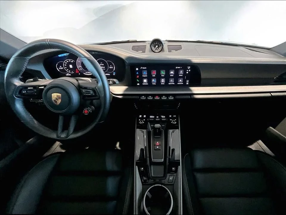 2025 Porsche 992 Carrera - Image 14 of 19