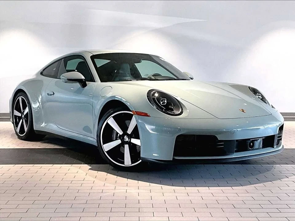 2025 Porsche 992 Carrera - Image 9 of 19