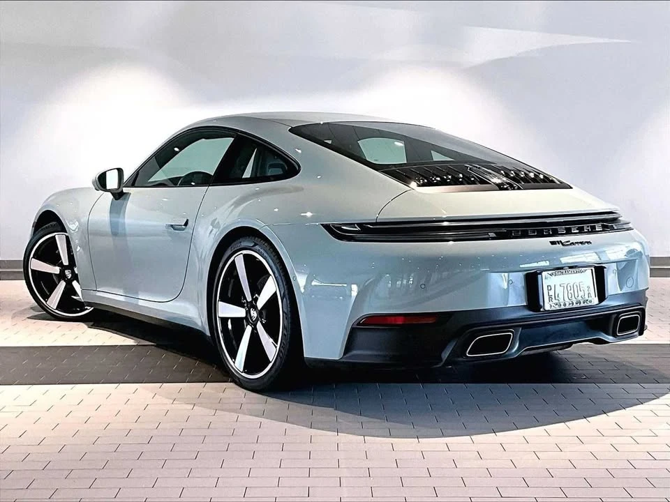 2025 Porsche 992 Carrera - Image 3 of 19