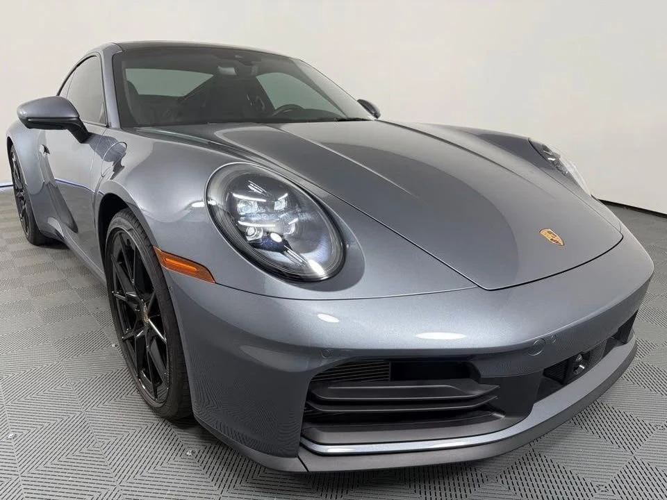 2025 Porsche 992 Carrera - Image 12 of 17