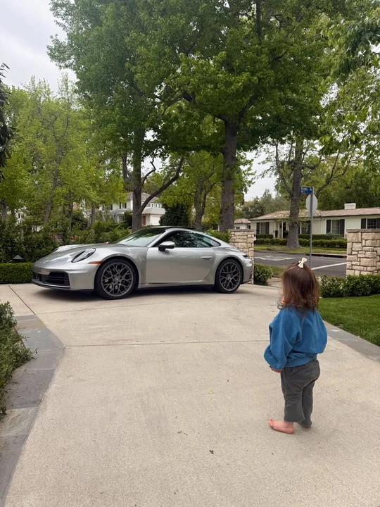 2025 Porsche 992 Carrera - Image 2 of 4