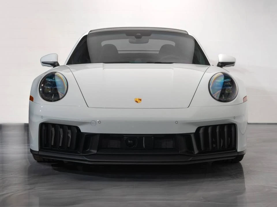 2025 Porsche 992 Carrera GTS - Image 2 of 20