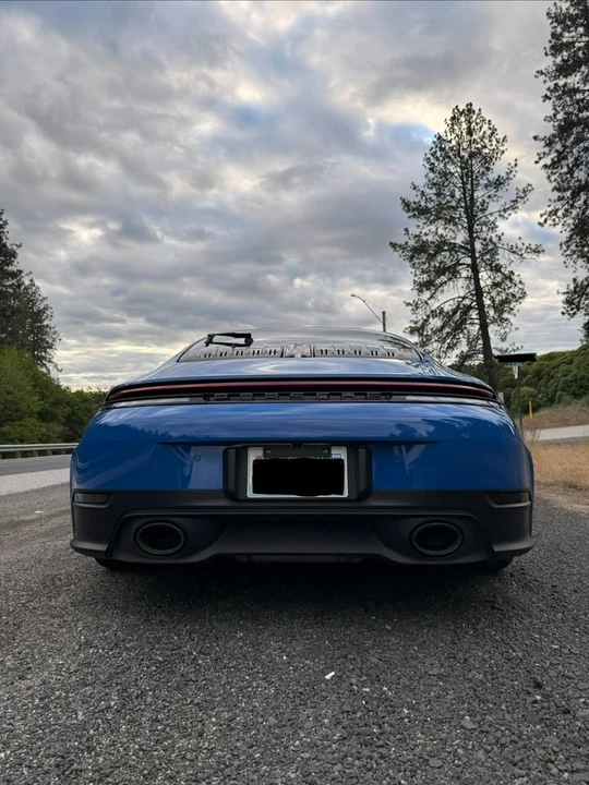 2025 Porsche 992 Carrera - Image 9 of 17
