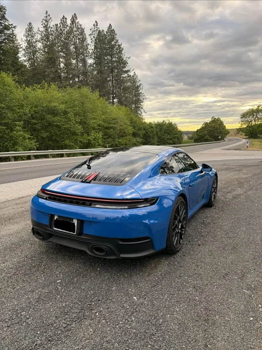 2025 Porsche 992 Carrera - Image 10 of 17