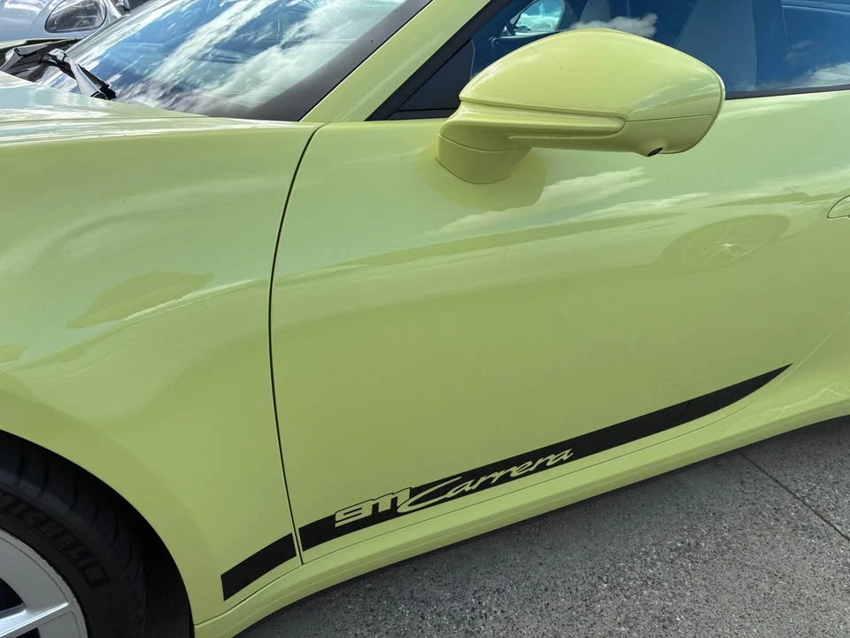 2025 Porsche 992 Carrera - Image 10 of 17
