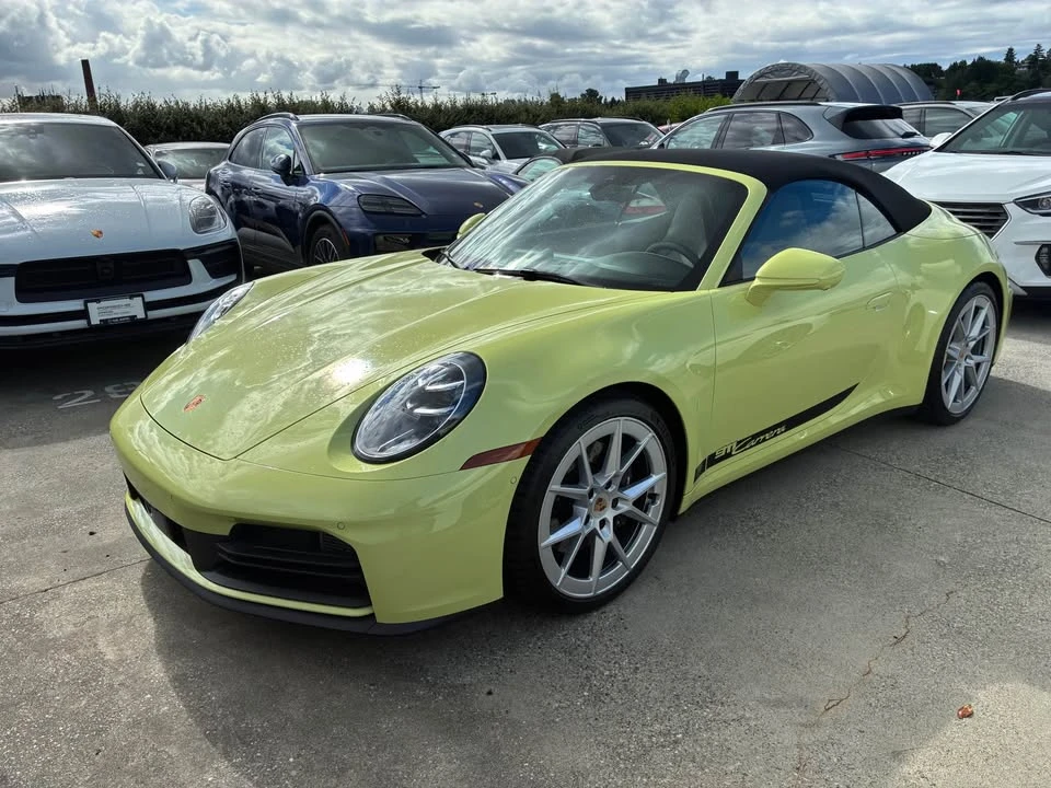 2025 Porsche 992 Carrera - Image 3 of 17