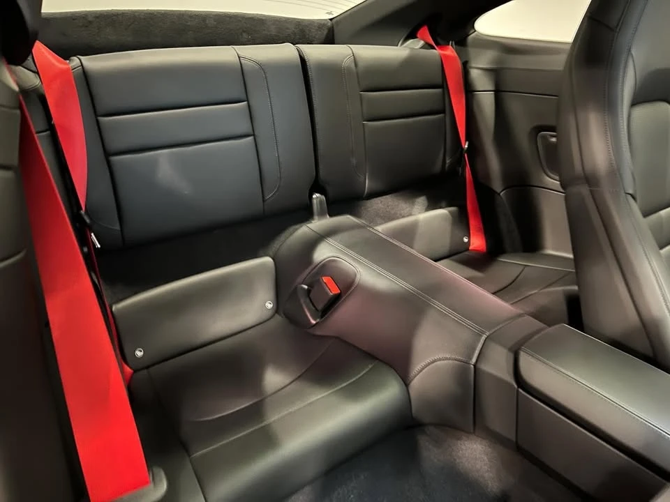 2025 Porsche 992 Carrera - Image 17 of 18