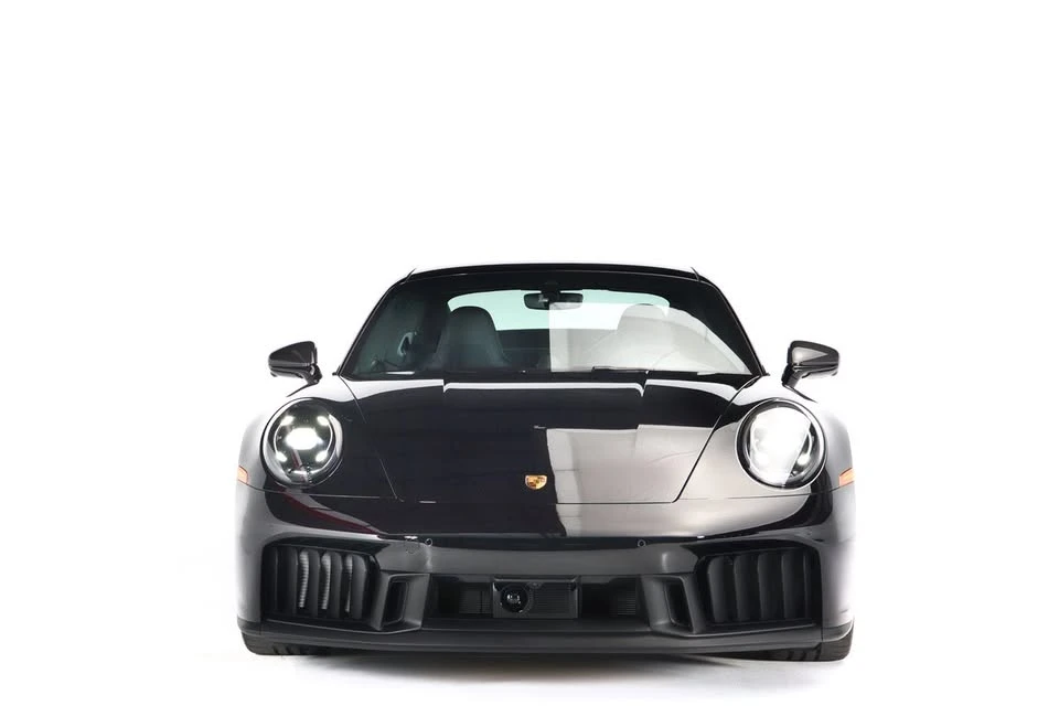 2025 Porsche 992 Carrera GTS - Image 3 of 17