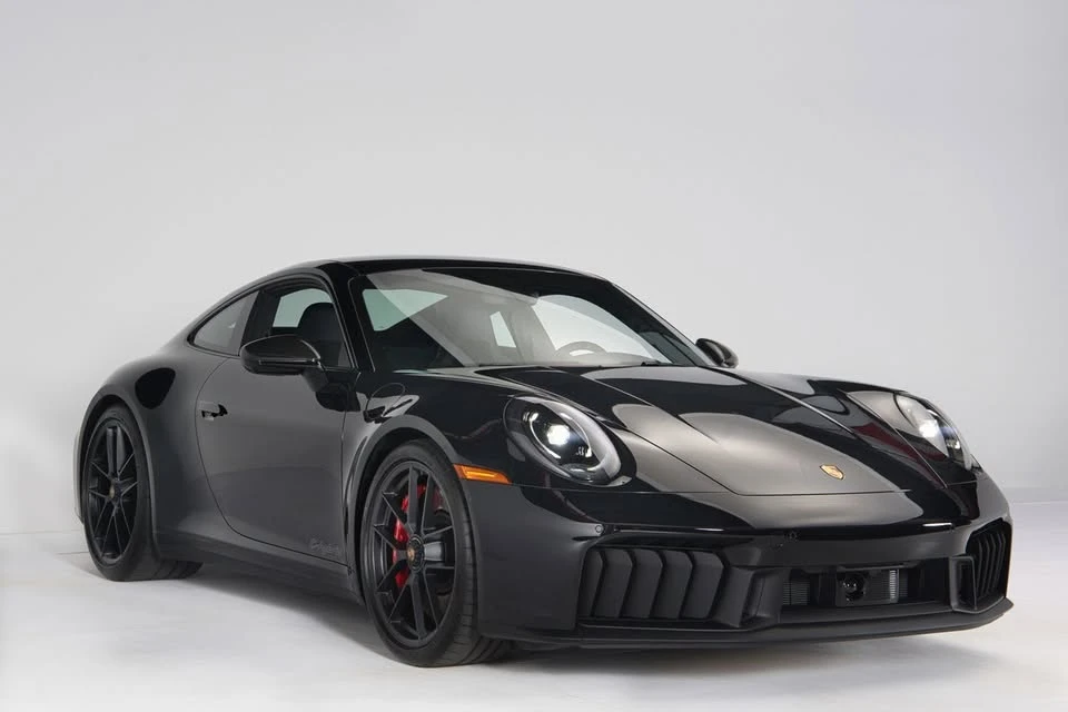 2025 Porsche 992 Carrera GTS - Image 2 of 17