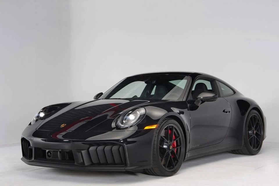 2025 Porsche 992 Carrera GTS - Image 4 of 17