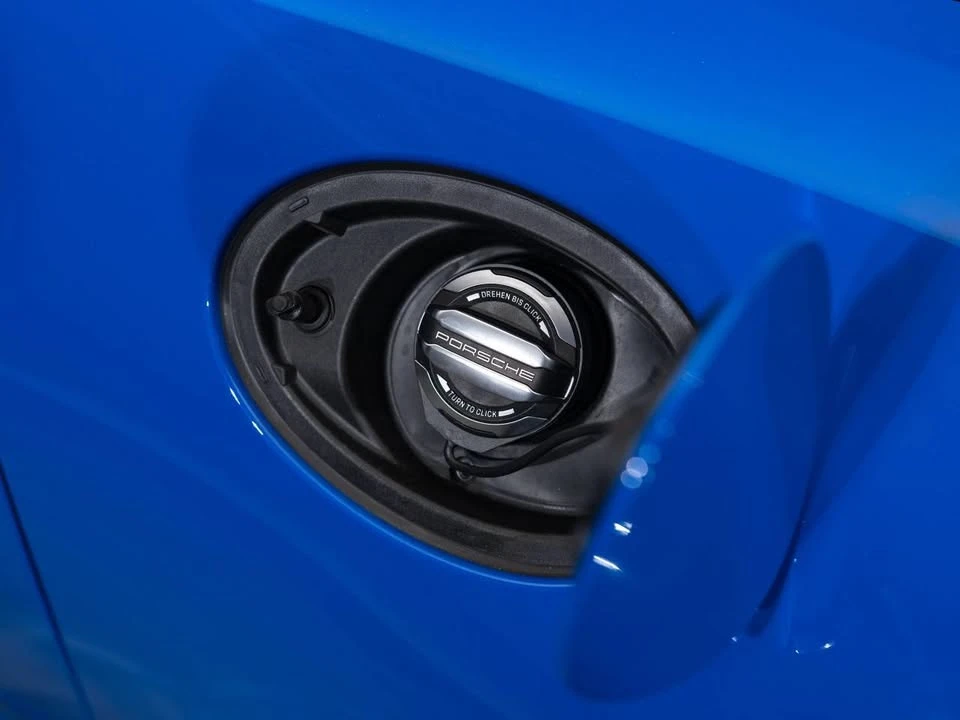 2025 Porsche 992 Carrera GTS - Image 12 of 20