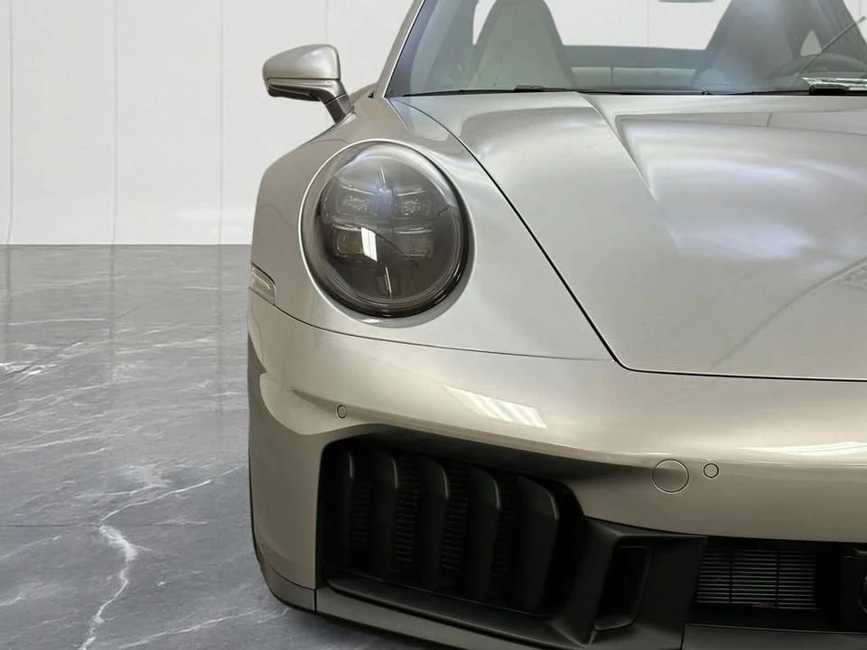 2025 Porsche 992 Carrera GTS - Image 12 of 20
