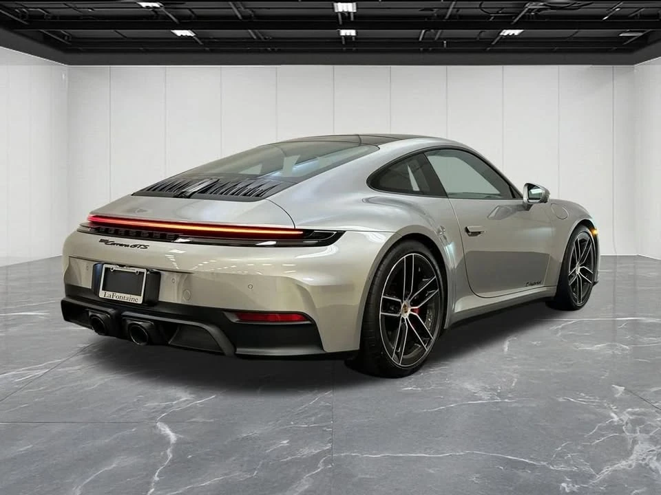 2025 Porsche 992 Carrera GTS - Image 9 of 20