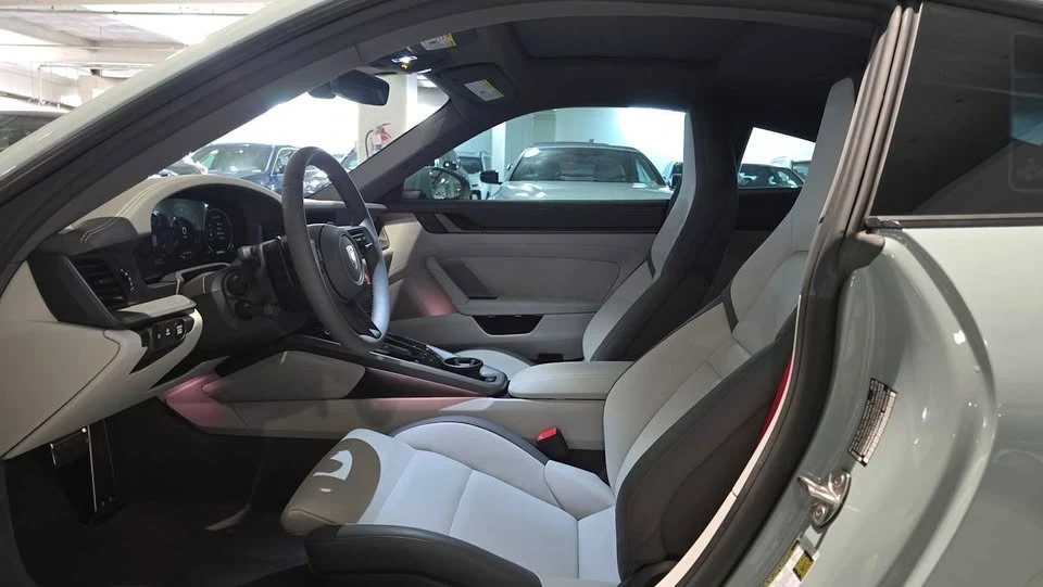 2025 Porsche 992 Carrera S - Image 8 of 10